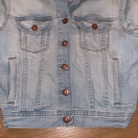 forever 21 - fitted jean jacket - Picture 2 of 3